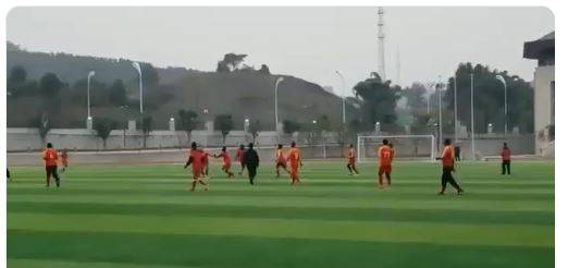 डोकलाम के एक साल बाद भांगड़ा, झूमते दिखे भारत-चीन के सैनिक