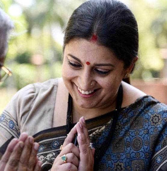 केंद्रीय मंत्री स्मृति ईरानी ने अपने मोटापे पर किया ये फनी पोस्ट