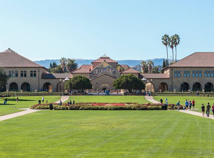 जानें- उस कॉलेज के बारे में जहां से ईशा अंबानी ने की है पढ़ाई