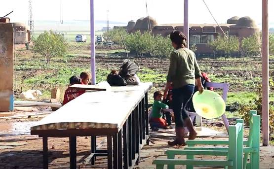 PHOTOS: ये है सिर्फ महिलाओं का गांव, नहीं ठहर सकते मर्द