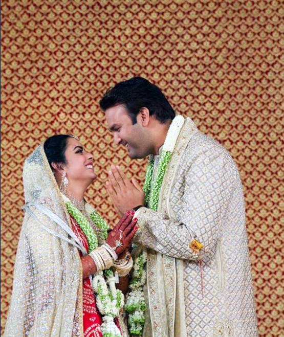 33 साल पहले जब नीता बनी थीं मुकेश अंबानी की दुल्हन, देखें तस्वीरें