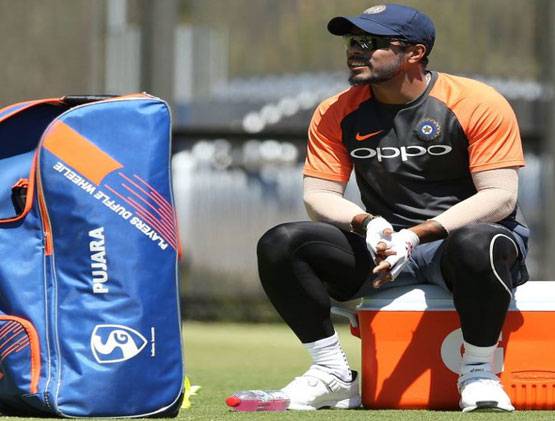 IND vs AUS: पर्थ की घसियाली पिच पर तेज गेंदबाज ही उतारेंगे विराट?