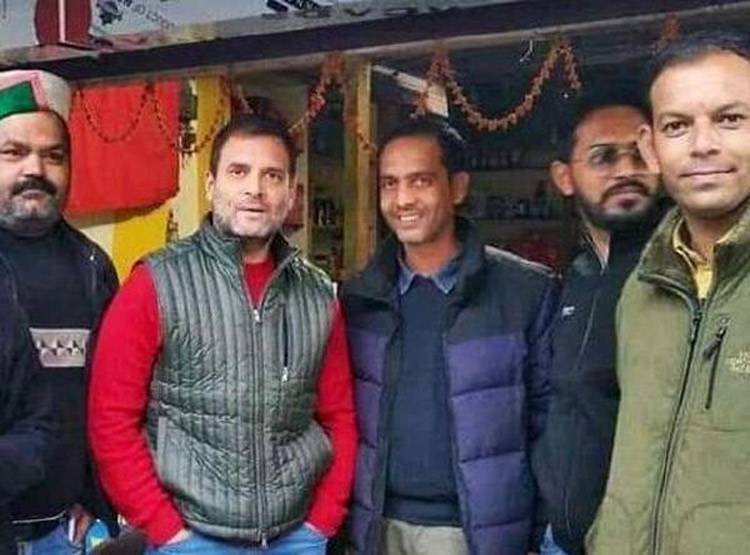बच्चों के साथ राहुल गांधी ने खेला चेस, शिमला में ऐसे बीता दिन