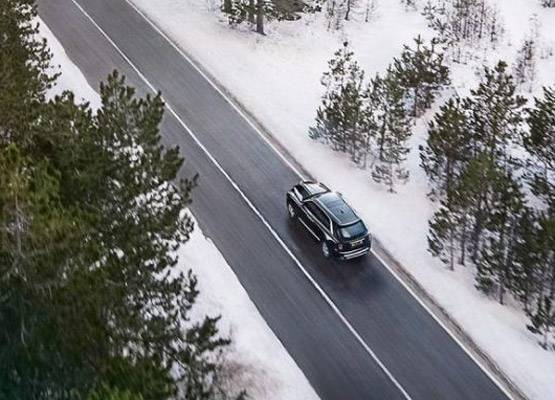 Rolls Royce Cullinan भारत में लॉन्च, कीमत 6.95 करोड़