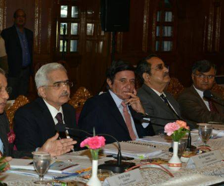 जानें- कौन हैं RBI गवर्नर शक्तिकांत दास, नोटबंदी के समय हुए थे फेमस