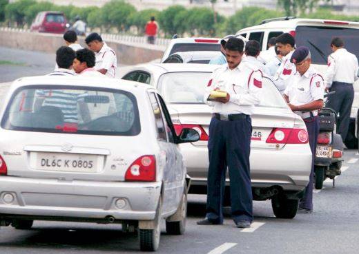 मोदी सरकार ने ड्राइविंग लाइसेंस को लेकर राज्यों को दिया बड़ा आदेश