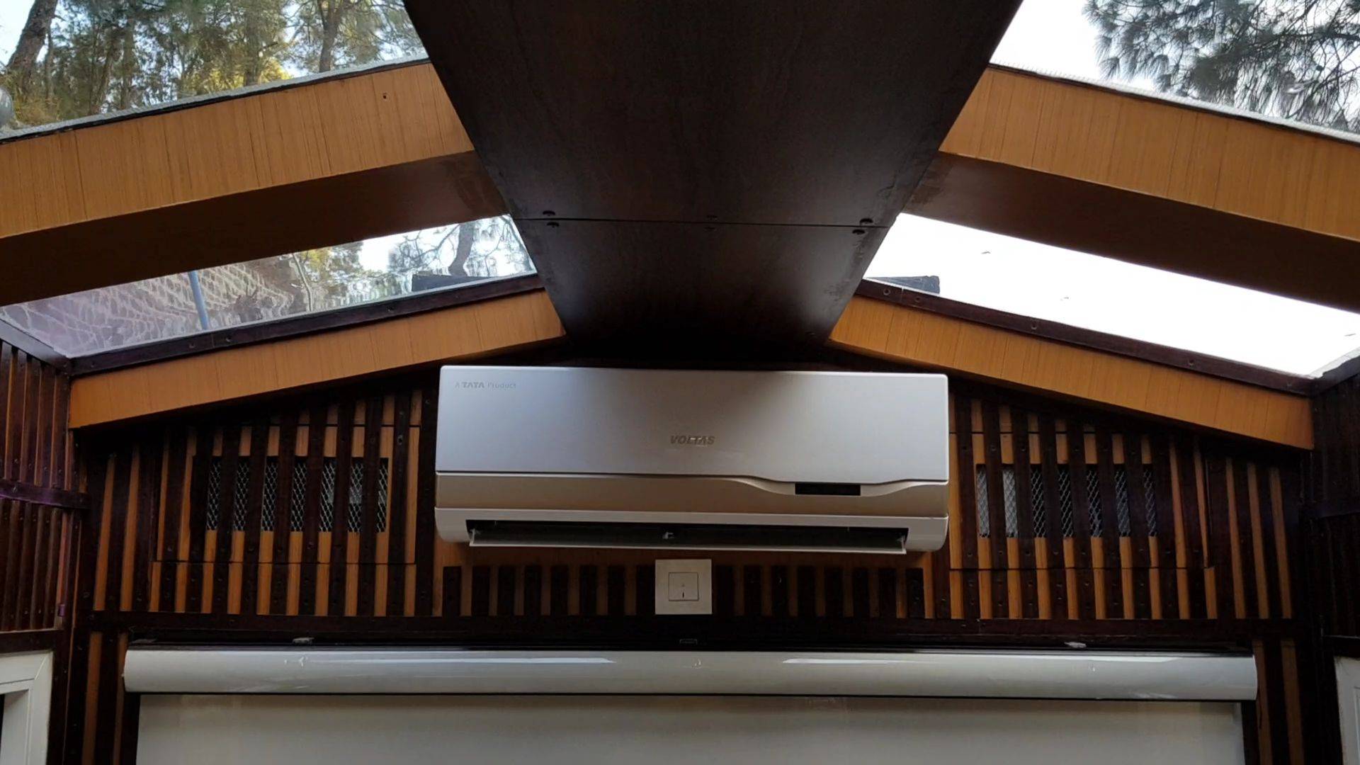 शीशे वाली इस ट्रेन से करें सफर, स्विट्जरलैंड जैसा दिखेगा नजारा