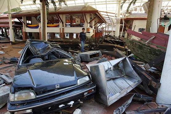 आज ही के दिन भारत में आई थी Tsunami, हुई थीं ढाई लाख मौतें