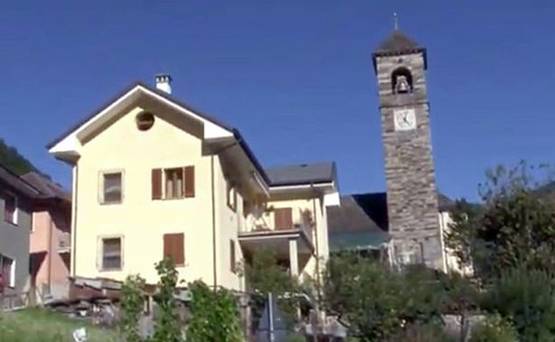 इटली के इस कस्बे में बसिए और बच्चे पैदा करिए, मिलेंगे लाखों रुपए!