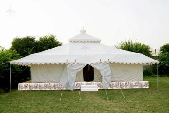 कुंभ: 5 स्टार होटल से कम नहीं ये लग्जरी टेंट, किराया सुन रह जाएंगे दंग