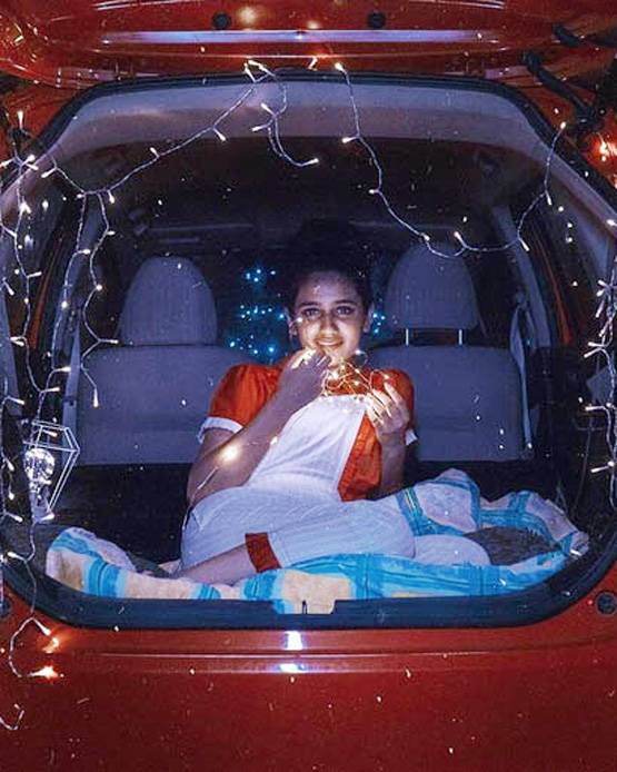 प्रिया प्रकाश और रोशन अब्दुल की तस्वीरें वायरल, यूं मनाया जश्न