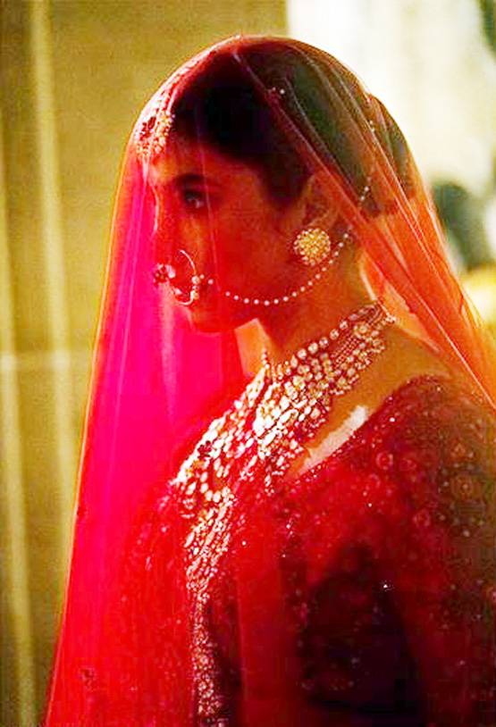 Priyanka wedding latest photos: प्रियंका का रॉयल ब्राइडल लुक