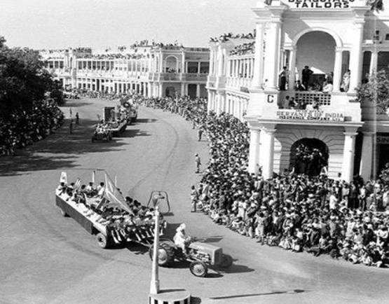 कैसी थी देश की पहली परेड, किन हथियारों का हुआ था प्रदर्शन- Photos