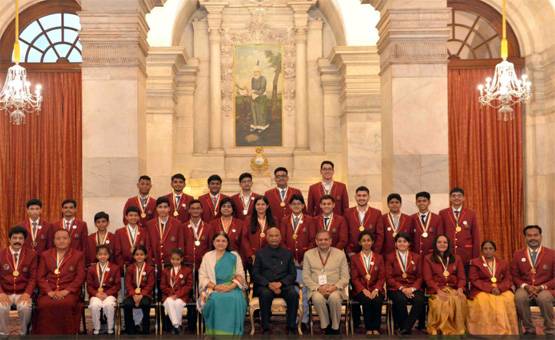 26 बाल वीरों से मिले PM मोदी, दी खास सलाह- देखें- तस्वीरें