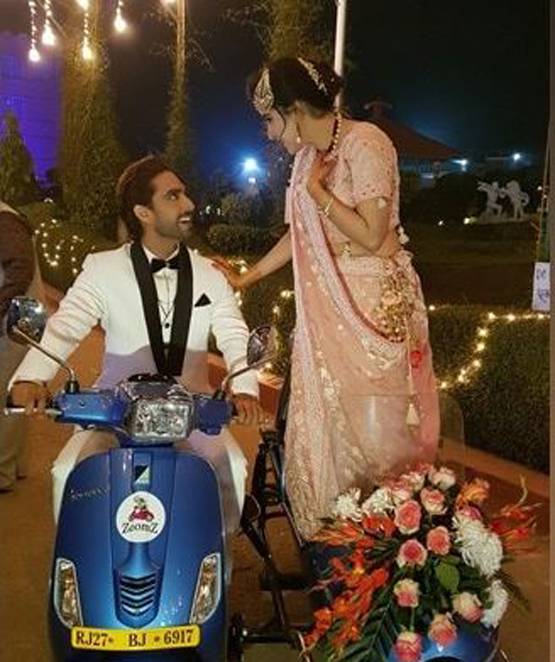 TV कपल शीना बजाज-रोहित पुरोहित की मेहंदी-हल्दी सेरेमनी, PHOTOS