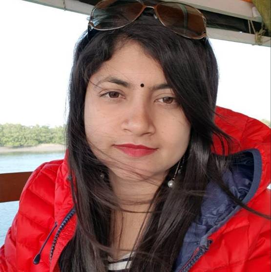 जब सेल्फी लेने पर IAS चंद्रकला ने युवक को भेज दिया था जेल