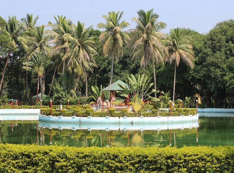 भारत का सबसे अमीर गांव, हर घर में NRI, चौंका देगी रईसी