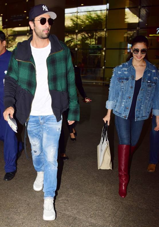 न्यूयॉर्क हॉलीडे से वापस लौटे रणबीर-आल‍िया, एयरपोर्ट पर हुए स्पॉट