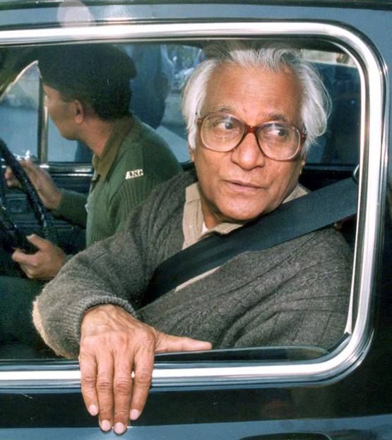 ...जब जॉर्ज फर्नांडिस बने सिख, करने लगे थे गीता का पाठ