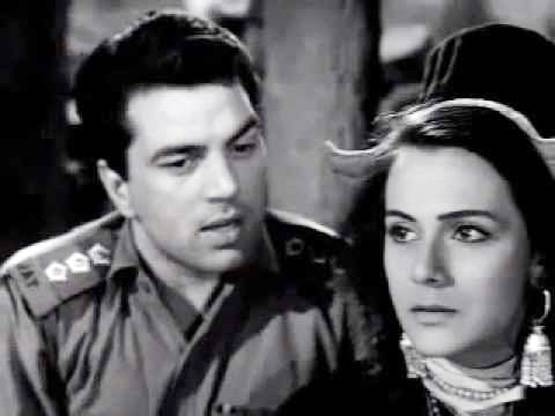 Republic Day 2019: बेहद दिलचस्प हैं देशभक्ति पर बनी ये 10 फिल्में