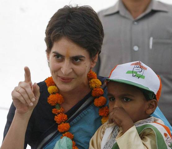 Priyanka Gandhi: पर्दे के पीछे रहकर निभाती हैं गेम चेंजर का रोल
