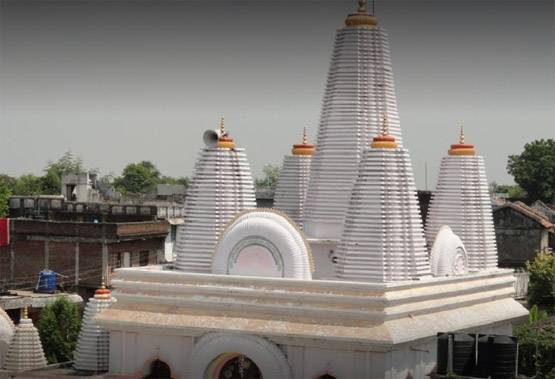 Navratri: ये हैं दिल्ली में मां के 5 प्रसिद्ध मंदिर, दर्शन करने जरूर जाएं