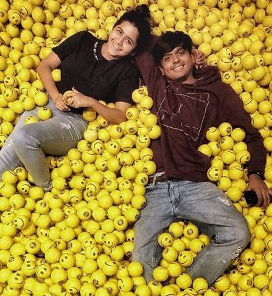 हनीमून पर लाडो की एक्ट्रेस पलक जैन, शेयर की फोटो