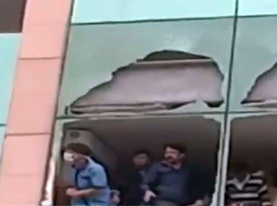 नोएडा: मेट्रो अस्पताल में अग्निकांड की पहली तस्वीरें