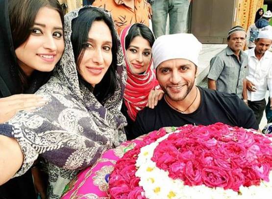 बिग बॉस 12 की गर्ल्स का मेकओवर, वायरल हुआ ग्लैमरस लुक