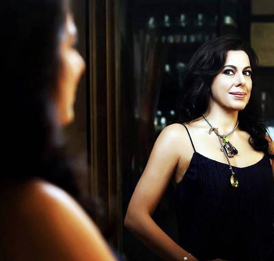 48 साल की पूजा बेदी ने की बॉयफ्रेंड से सगाई, दूसरी बार होगी शादी