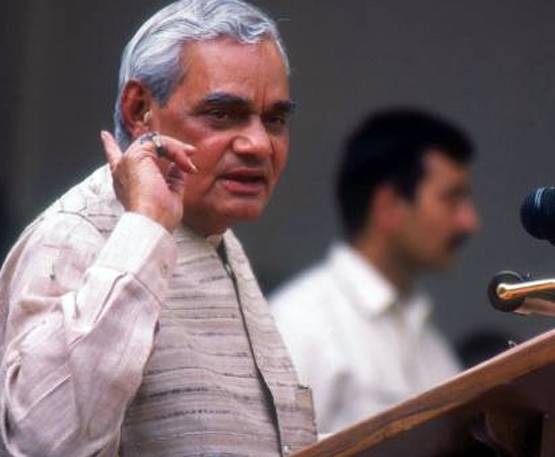 20 साल पहले भारत के शिकंजे में था मसूद अजहर, इस वजह से छोड़ना पड़ा