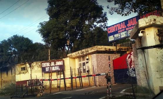 20 साल पहले भारत के शिकंजे में था मसूद अजहर, इस वजह से छोड़ना पड़ा