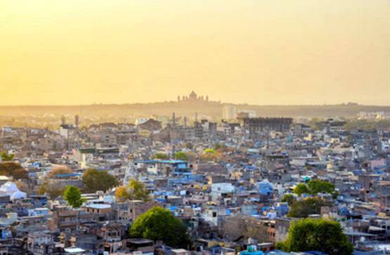 जोधपुर किले से रोजाना क्यों फेंककर चीलों को खिलाया जाता है मांस?