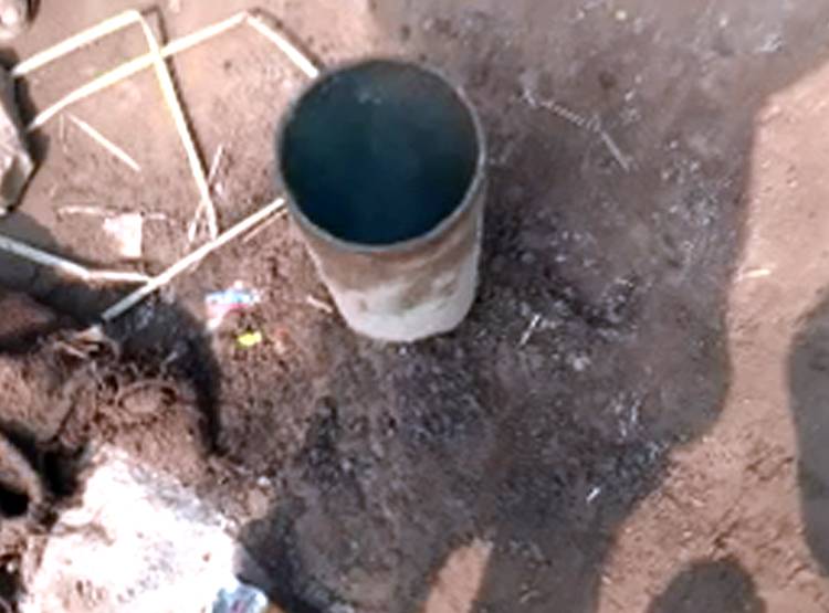 बोरवेल से पानी की जगह न‍िकली गैस, लोगों ने बना डाली चाय