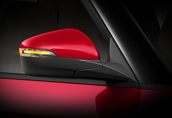 20 तस्वीरों में देखें नई Mahindra XUV 300 का कोना-कोना