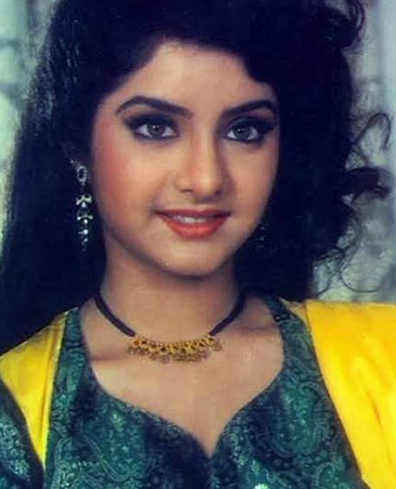 मौत से पहले दिव्या भारती के आखिरी 60 मिनट, कौन था उनके साथ?