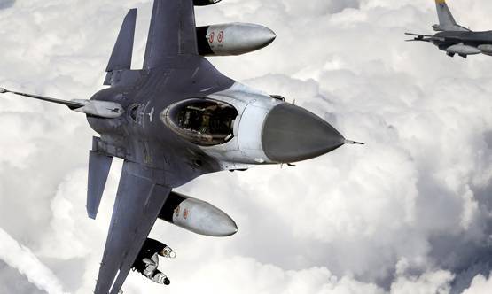 भारतीय वायुसेना के सामने कहां टिकती है पाकिस्तानी वायुसेना