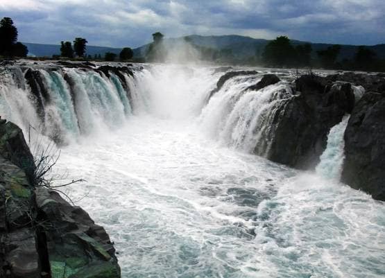 ये हैं भारत की 10 सबसे खूबसूरत जगहें, जिंदगी में एक बार जरूर घूमें