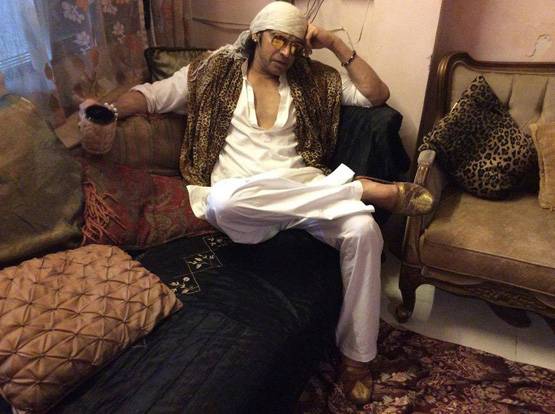 फ्लैट में मिली थी लाश, बेटे की वजह से शराबी बन गए थे महेश आनंद