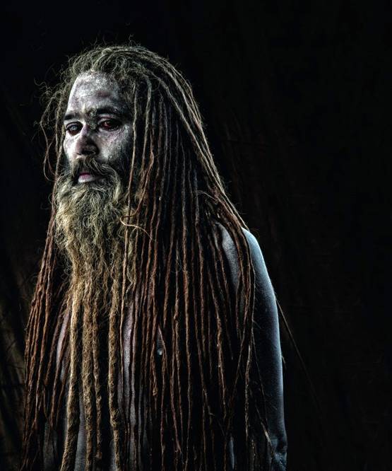 Kumbh 2019: तस्वीरों में देखिए नागाओं की रहस्यमयी दुनिया