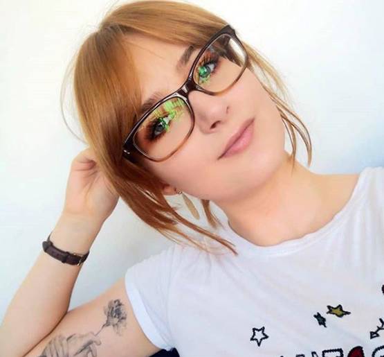 इंटरव्यू में की 'बेइज्जती' तो CEO को लड़की ने सिखाया ऐसा सबक