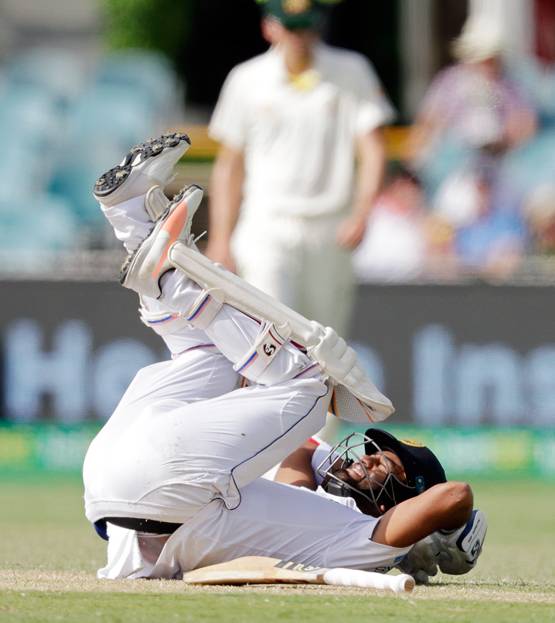 कमिंस की बाउंसर पर बल्लेबाज बेहोश, फिल ह्यूज की यादें हुईं ताजा