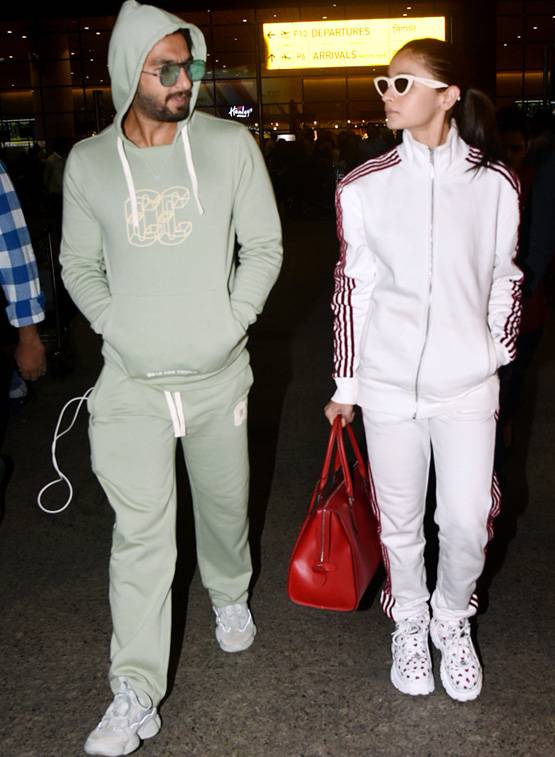 'गली बॉय' के रंग में रंगीं आलिया, रणवीर संग दिखा ये लुक