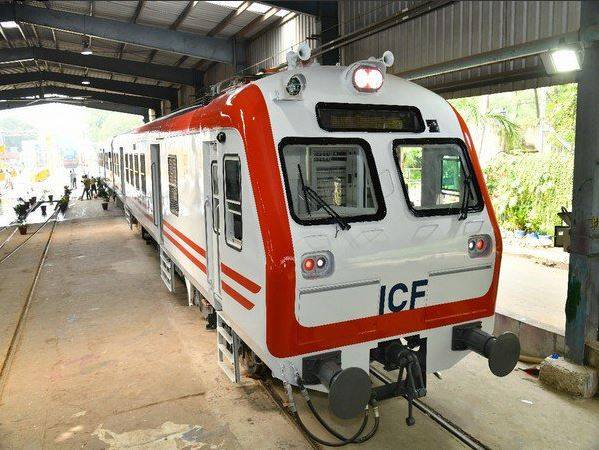 वंदे भारत ट्रेन के किराए में कटौती, देखें: नया रेलवे फेयर चार्ट