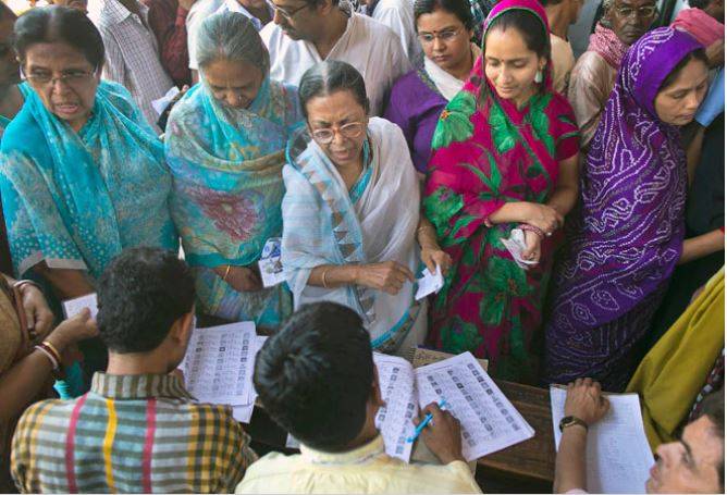 वोटिंग से पहले फटाफट घर बैठे ऐसे बनवाएं अपना VOTER ID कार्ड