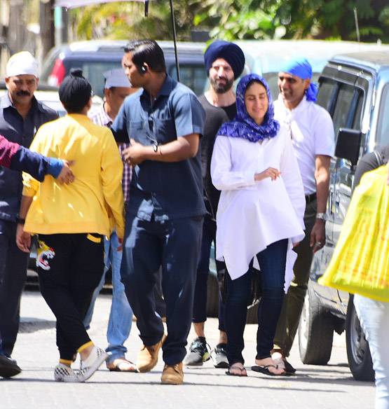 गुरुद्वारे में शूटिंग कर रहे अक्षय कुमार-करीना कपूर, Photos लीक