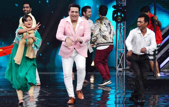 सुपर डांसर 3 के सेट पर गोविंदा-शक्ति कपूर, पैरेंट्स संग किया डांस