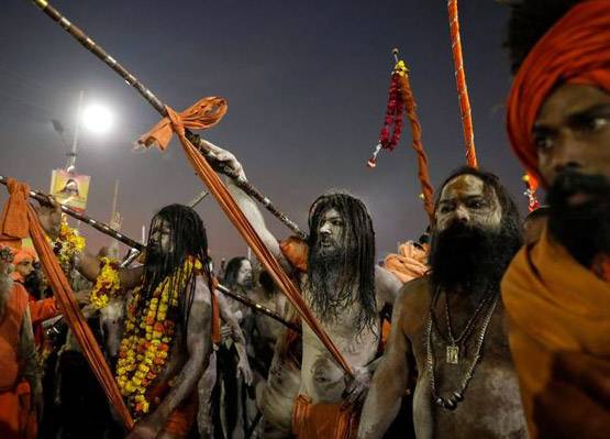 50 दिनों में 25 करोड़ श्रद्धालुओं ने लगाई डुबकी, कुंभ में बना रिकॉर्ड