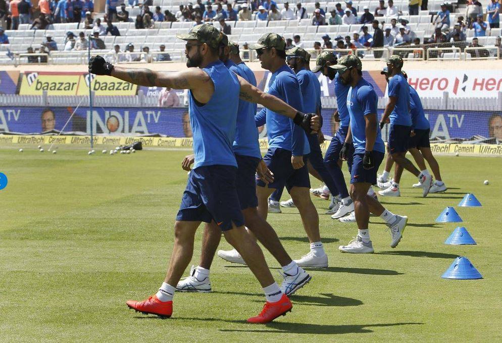 टीम इंडिया के आर्मी कैप पहनकर मैच खेलने पर पाकिस्तान को लगी मिर्ची