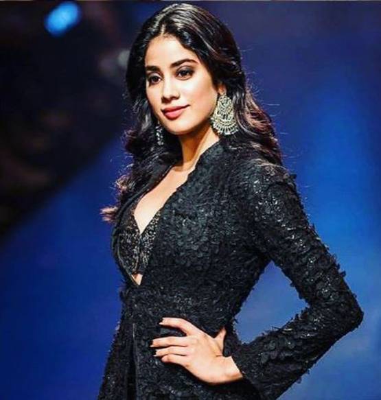 जब जाह्नवी ने डिलीट कर दिए थे अपने सभी इंस्टाग्राम पोस्ट, ये थी वजह